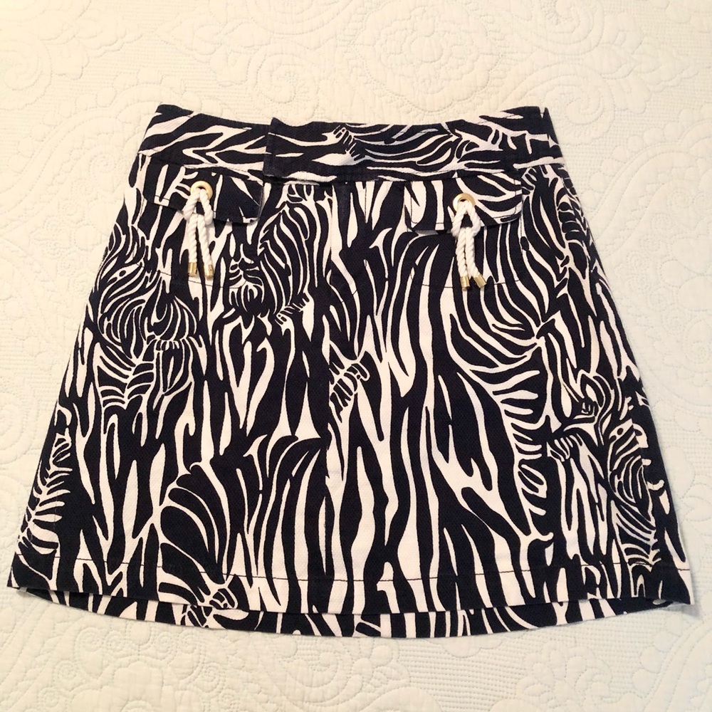 Lilly Pulitzer Women’s Navy Blue & White Carla Zebra Print Mini Skirt Size 0